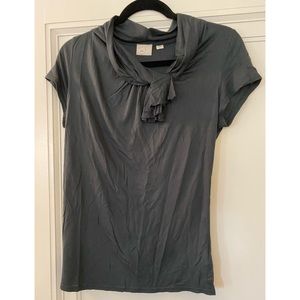 9 h15 brand medium grey shirt